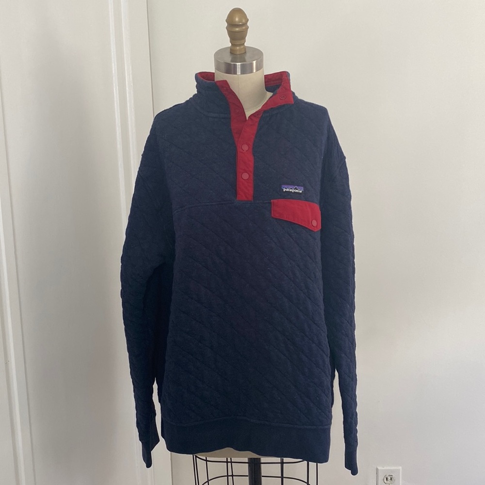 Navy Quilted Men’s Patagonia Pull Over Size Large